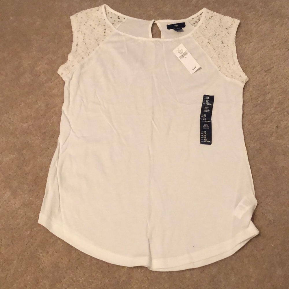 Gap top